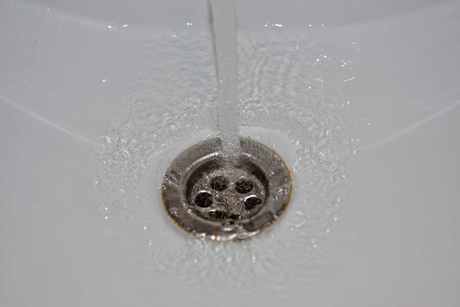 A2B Drains provides services to unblock blocked sinks and drains for properties in Totteridge.